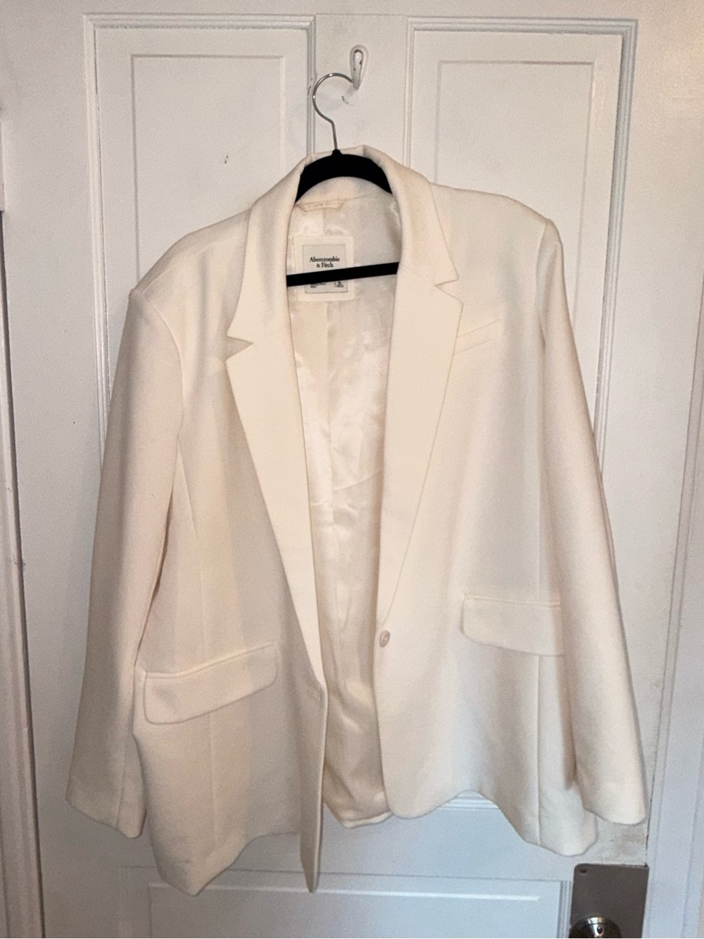 Abercrombie & Fitch White Blazer
